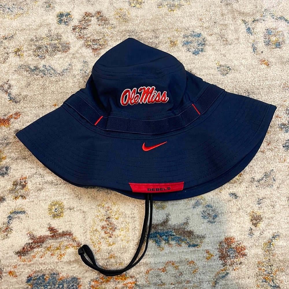 Nike Ole Miss Bucket Hat